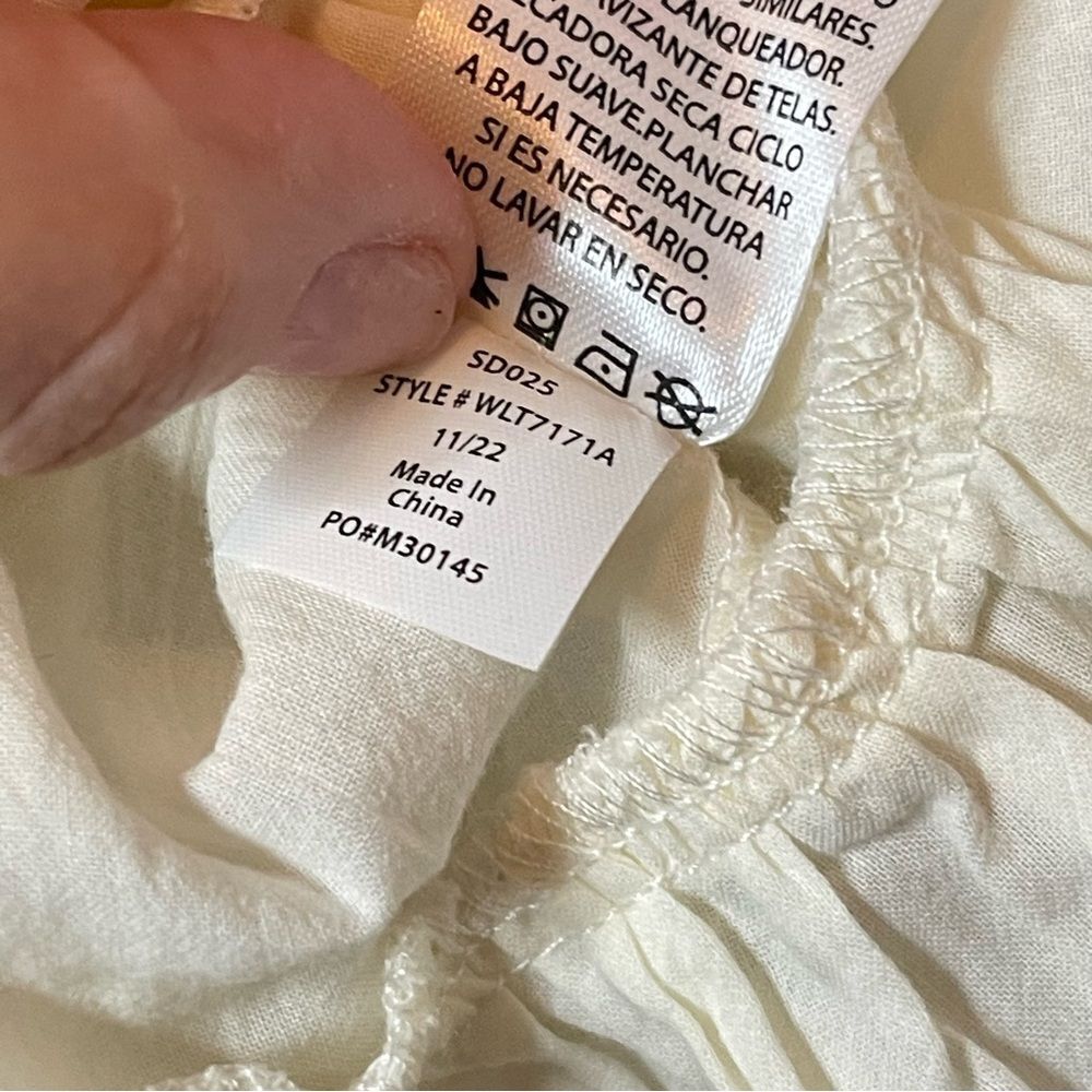 NWT WILDFOX Ivory Cotton Ruffle Flutter Sleeve Top, Large - Picture 8 of 9